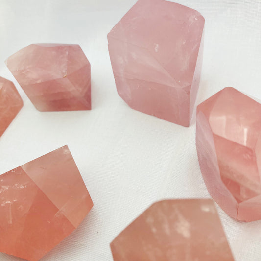 Rose quartz freeform